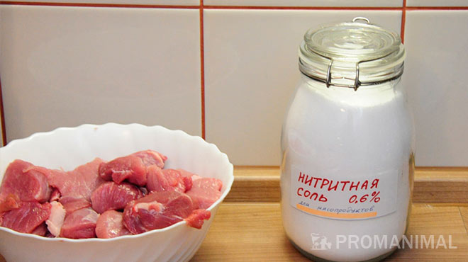 Чем заменить нитритную соль в колбасе домашней